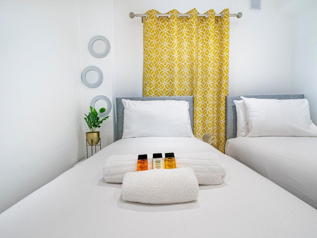 Pass The Keys - Bright & Airy 2Br 2Bath Apt In Perfect Location 벨파스트 외부 사진